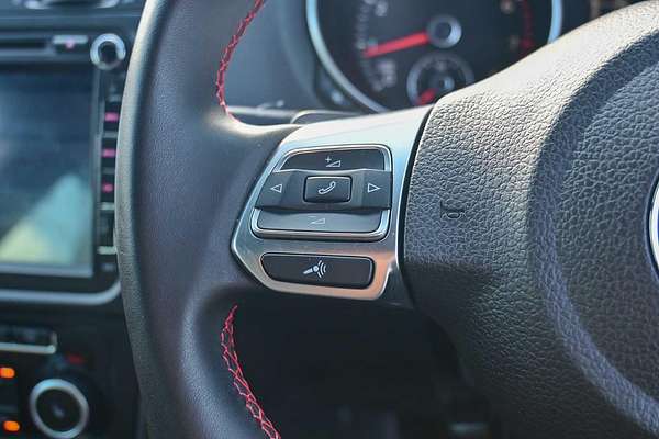 2010 Volkswagen Golf GTI VI