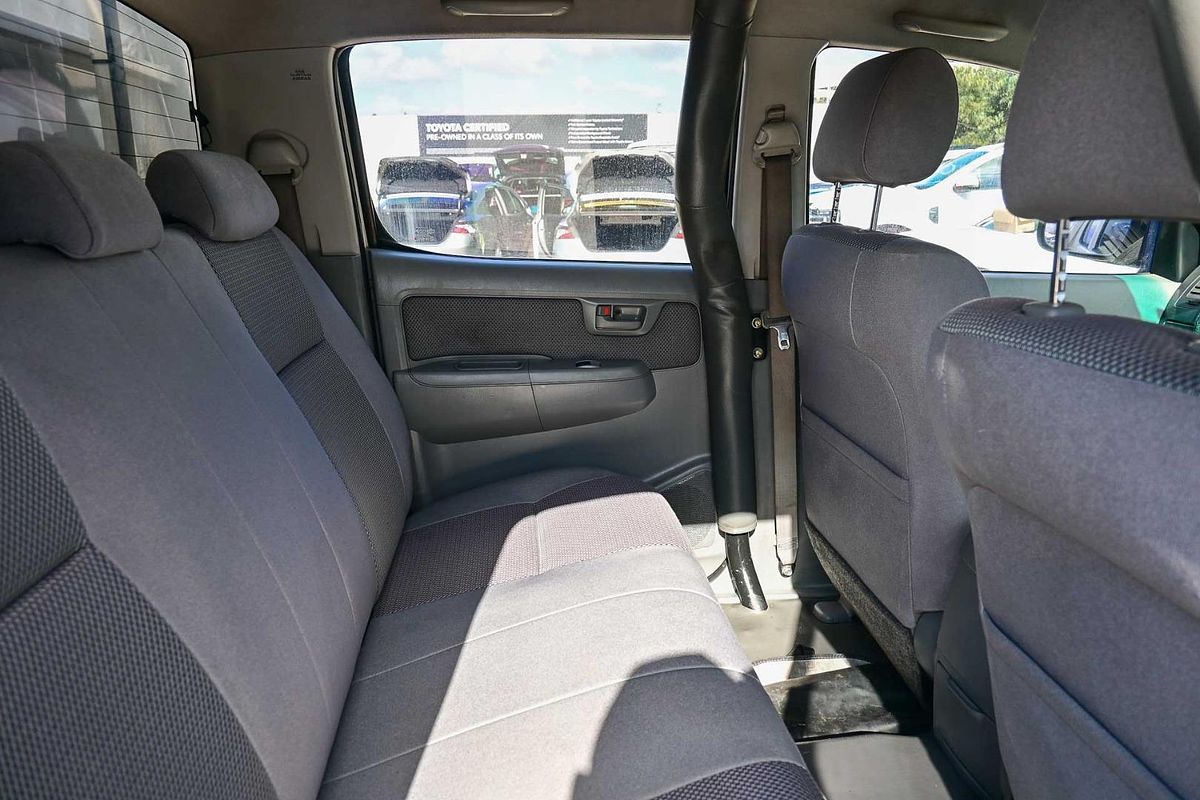 2011 Toyota Hilux SR KUN26R 4X4