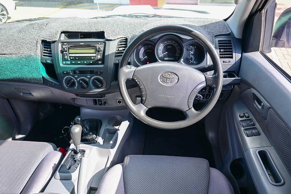2011 Toyota Hilux SR KUN26R 4X4