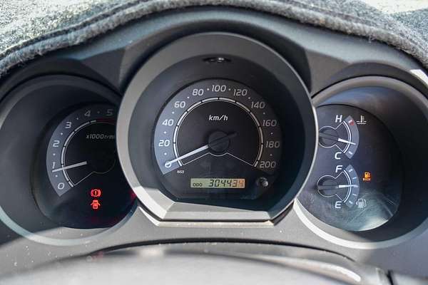 2011 Toyota Hilux SR KUN26R 4X4