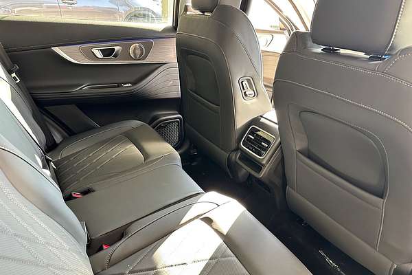 2024 Chery Tiggo 8 Pro Max Ultimate AWD T31