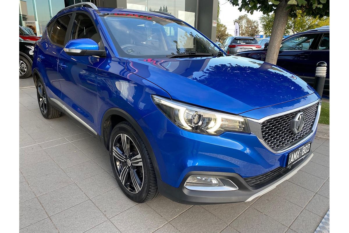 2017 MG ZS Essence AZS1