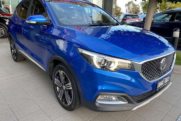 2017 MG ZS Essence AZS1
