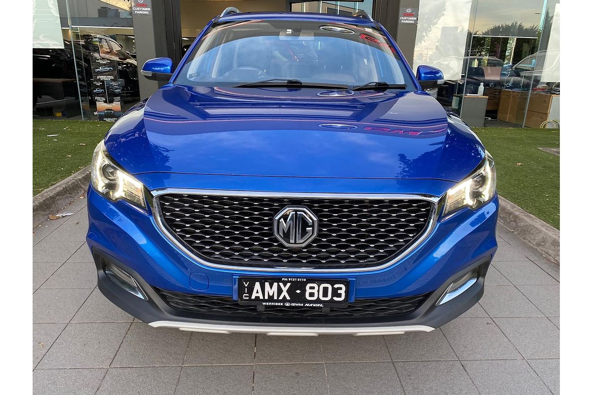 2017 MG ZS Essence AZS1