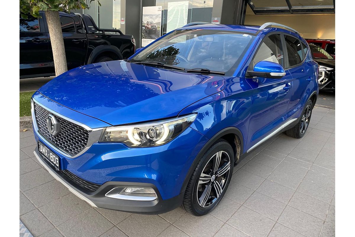 2017 MG ZS Essence AZS1