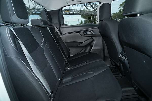 2022 Isuzu D-MAX SX 4X4