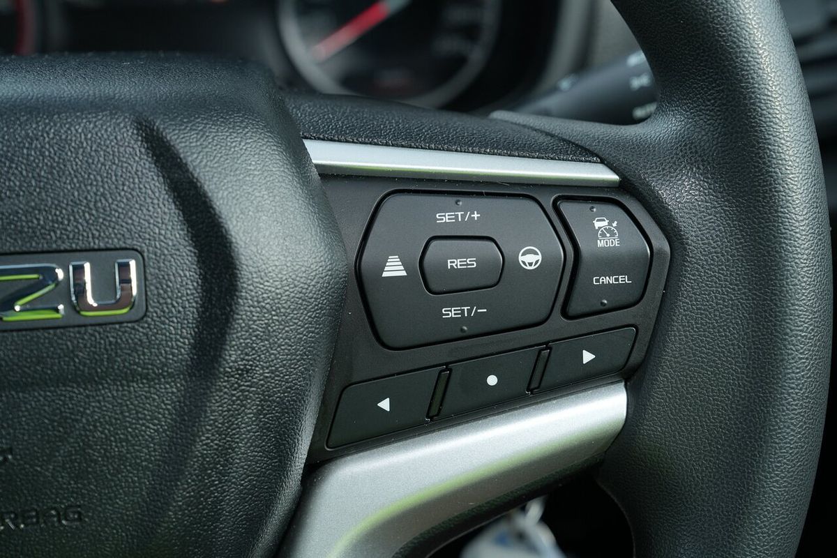 2022 Isuzu D-MAX SX 4X4