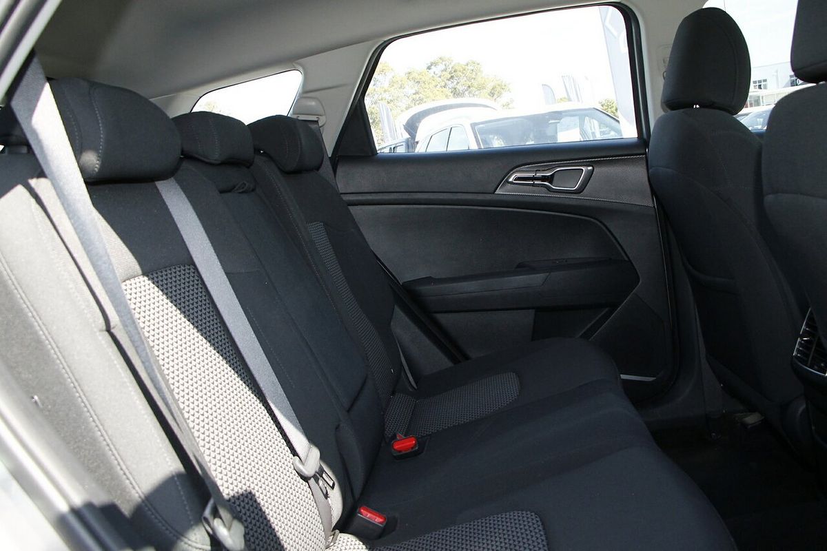 2023 Kia Sportage S NQ5