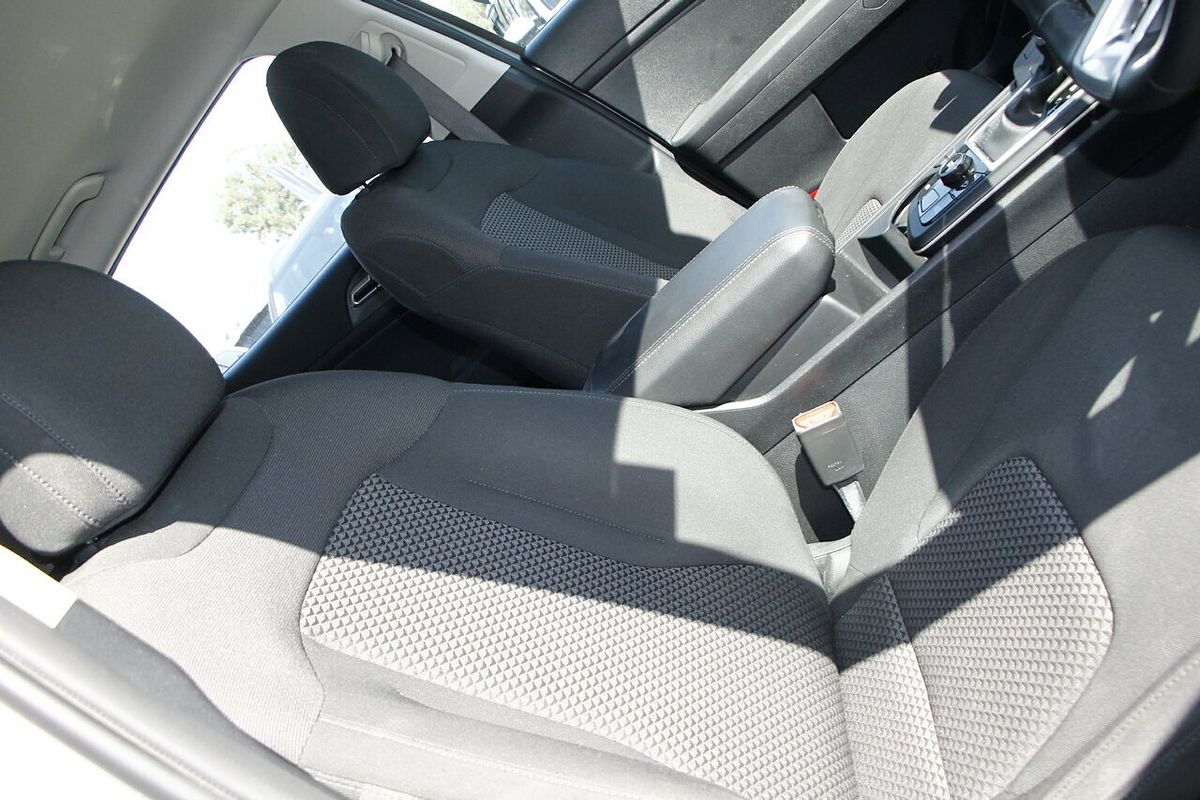 2023 Kia Sportage S NQ5