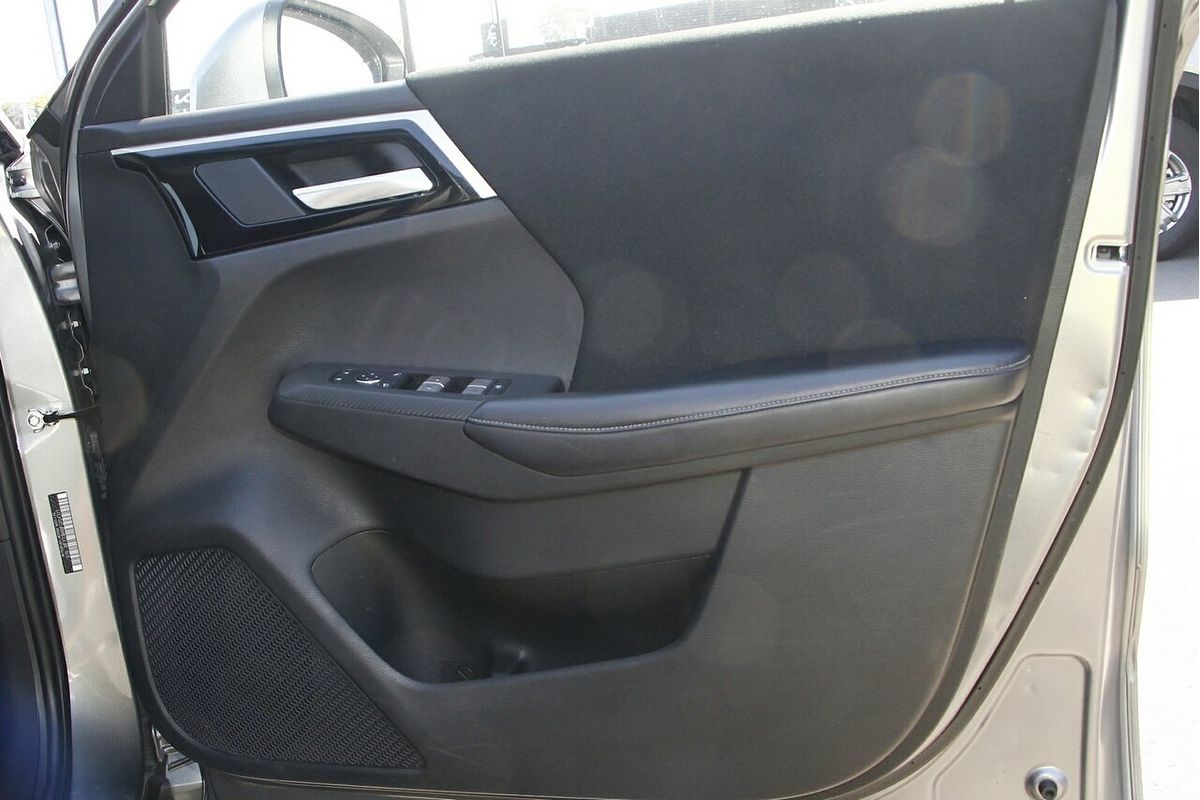 2022 Mitsubishi Outlander ES ZM