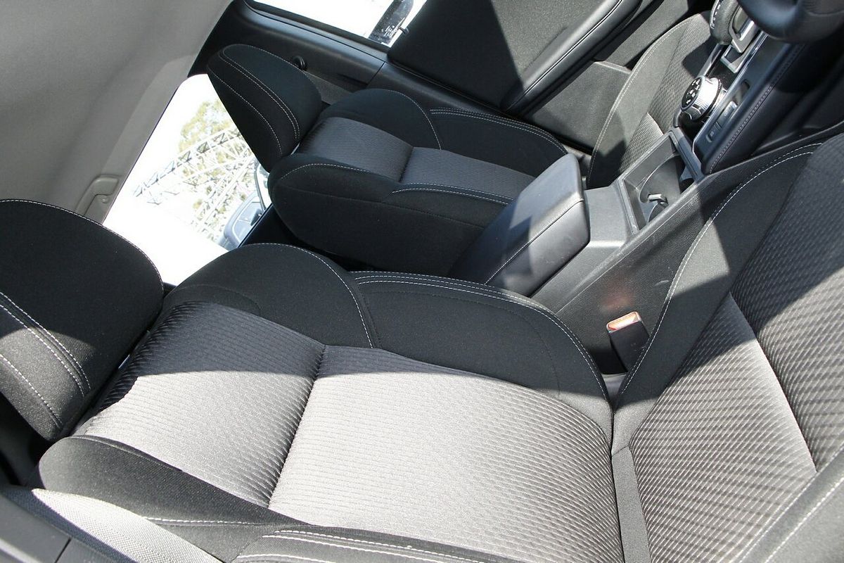 2022 Mitsubishi Outlander ES ZM