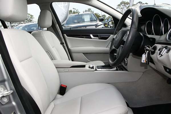 2011 Mercedes-Benz C-Class C200 BlueEFFICIENCY W204