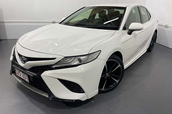2019 Toyota Camry SX GSV70R