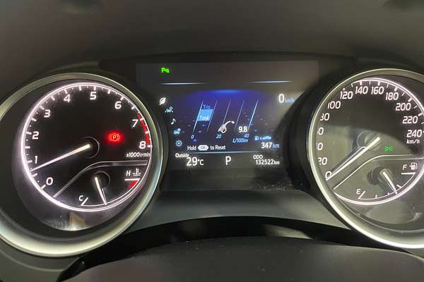 2019 Toyota Camry SX GSV70R