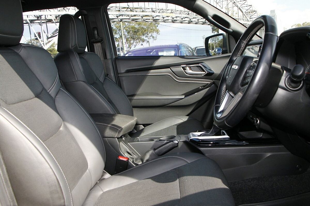 2021 Isuzu D-MAX X-TERRAIN 4X4