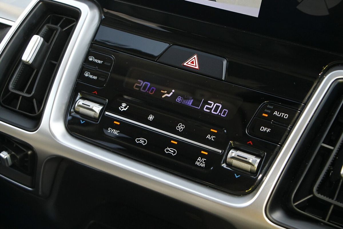 2023 Kia Sorento Sport+ MQ4