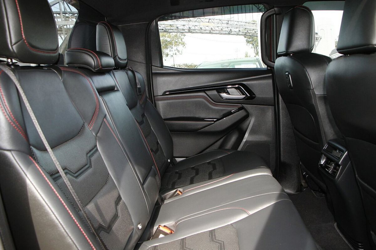 2023 Isuzu D-MAX X-TERRAIN 4X4