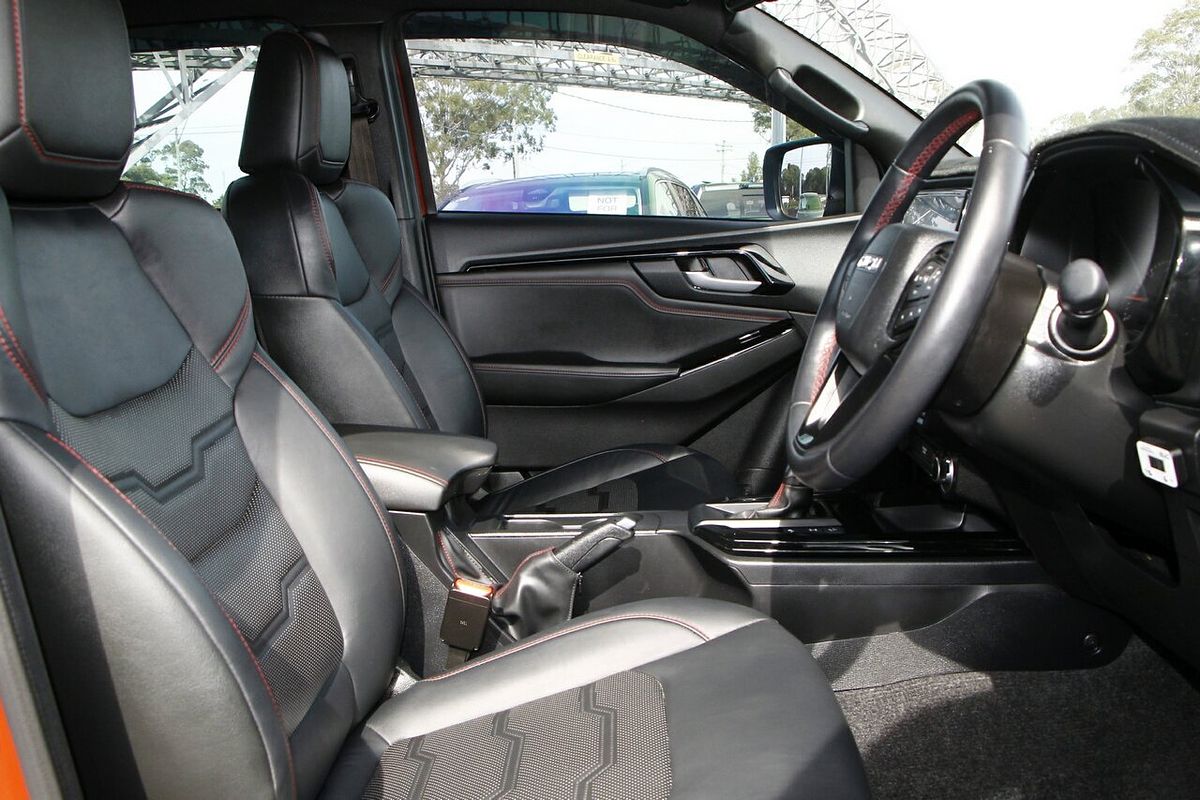 2023 Isuzu D-MAX X-TERRAIN 4X4