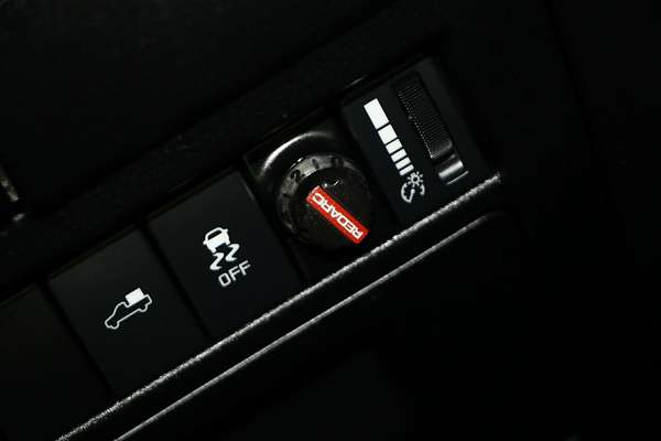 2023 Isuzu D-MAX X-TERRAIN 4X4