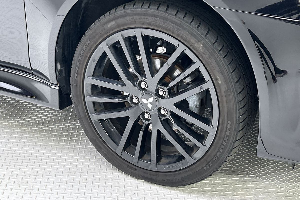 2017 Mitsubishi Lancer Black Edition CF