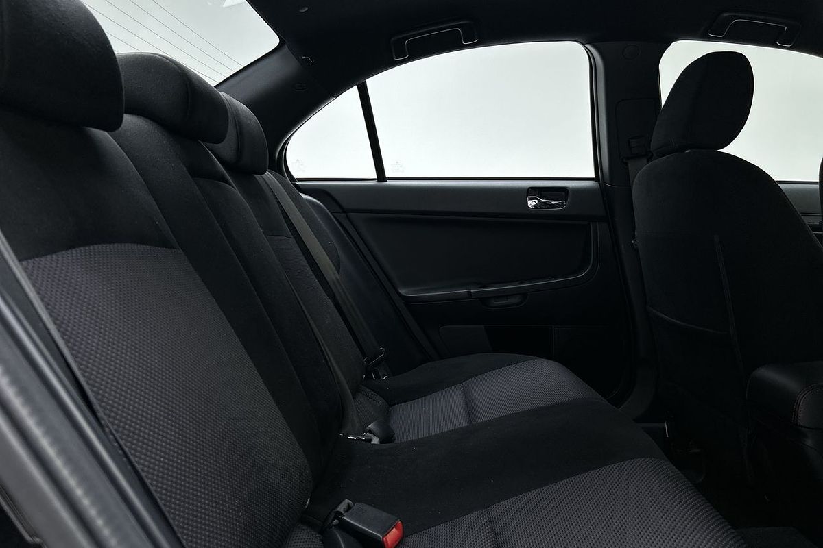 2017 Mitsubishi Lancer Black Edition CF