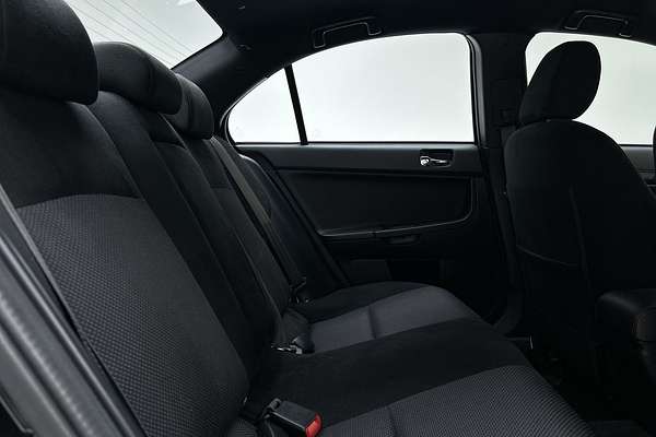 2017 Mitsubishi Lancer Black Edition CF