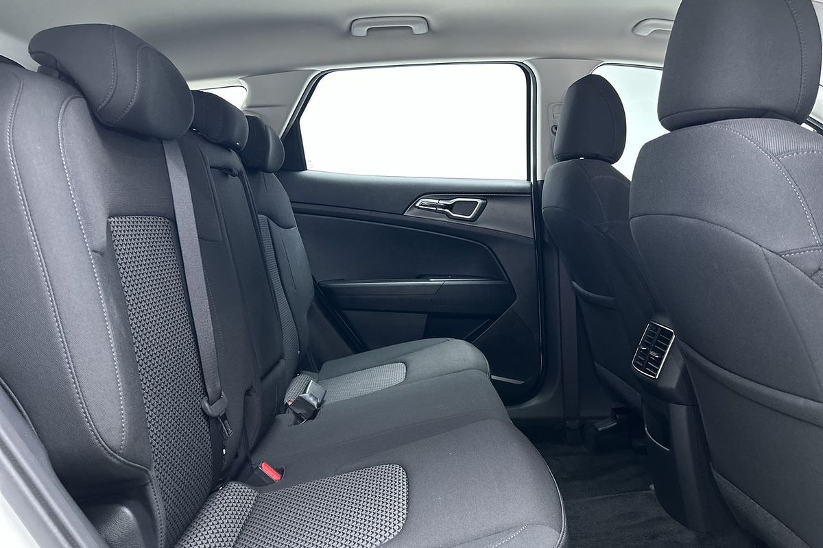 2024 Kia Sportage S NQ5