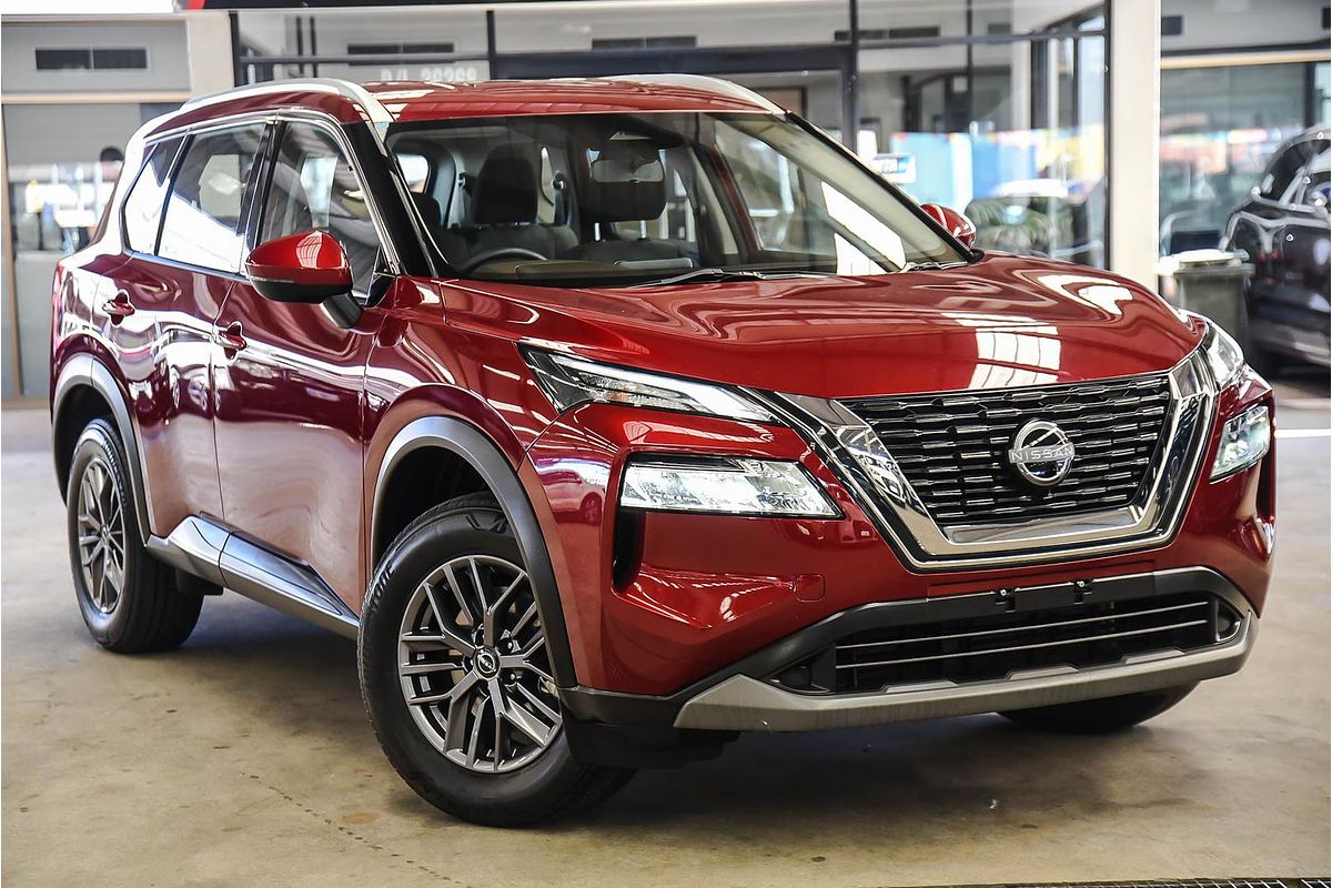 2024 Nissan X-TRAIL ST T33
