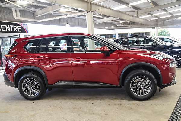 2024 Nissan X-TRAIL ST T33