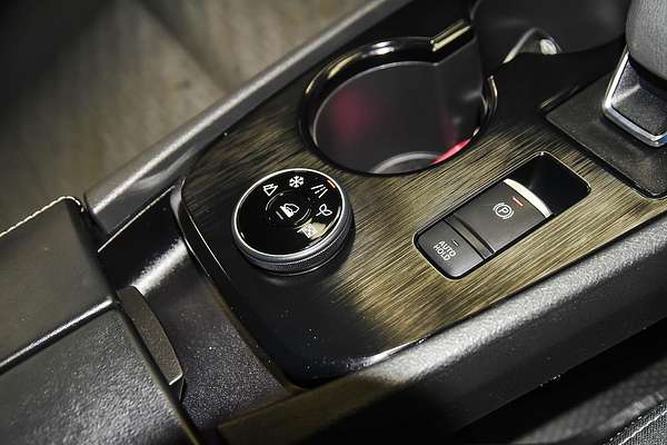 2024 Nissan X-TRAIL ST T33