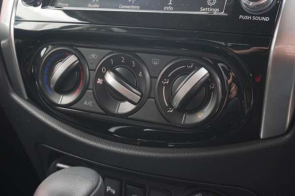 2023 Nissan Navara ST D23 4X4