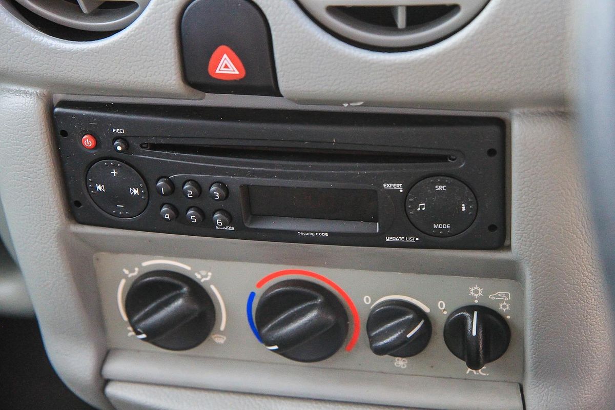 2009 Renault Kangoo F76