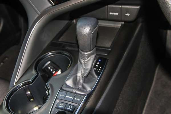 2023 Toyota Camry Ascent AXVH70R