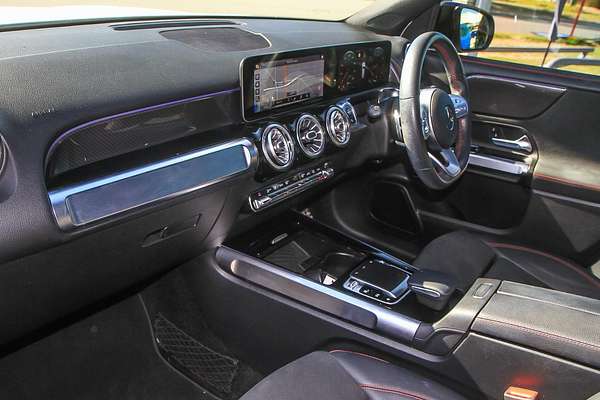 2021 Mercedes-Benz GLB-Class GLB200 X247