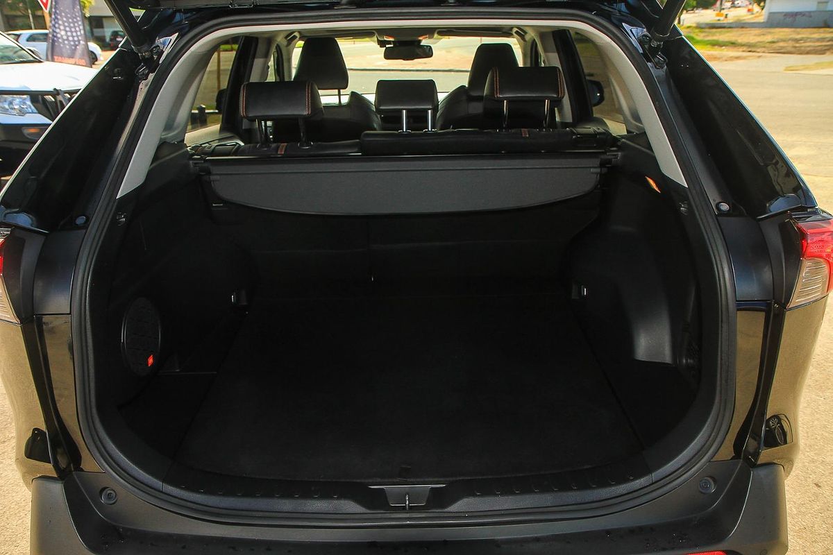 2021 Toyota RAV4 Edge AXAA54R