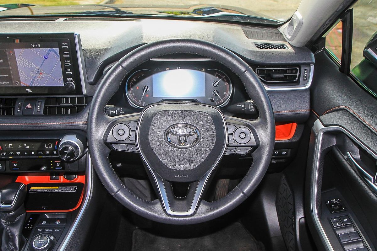 2021 Toyota RAV4 Edge AXAA54R