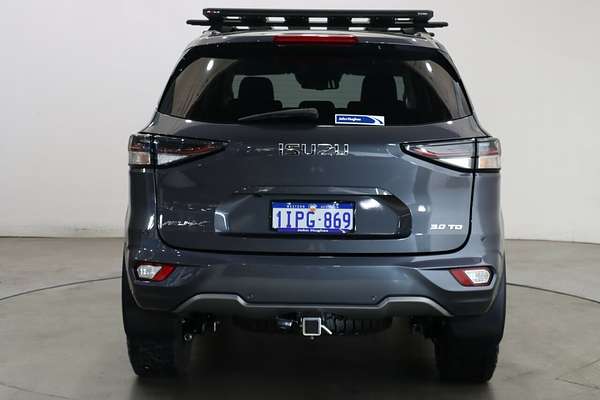 2021 Isuzu MU-X LS-T