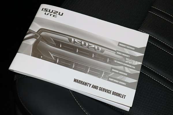 2021 Isuzu MU-X LS-T
