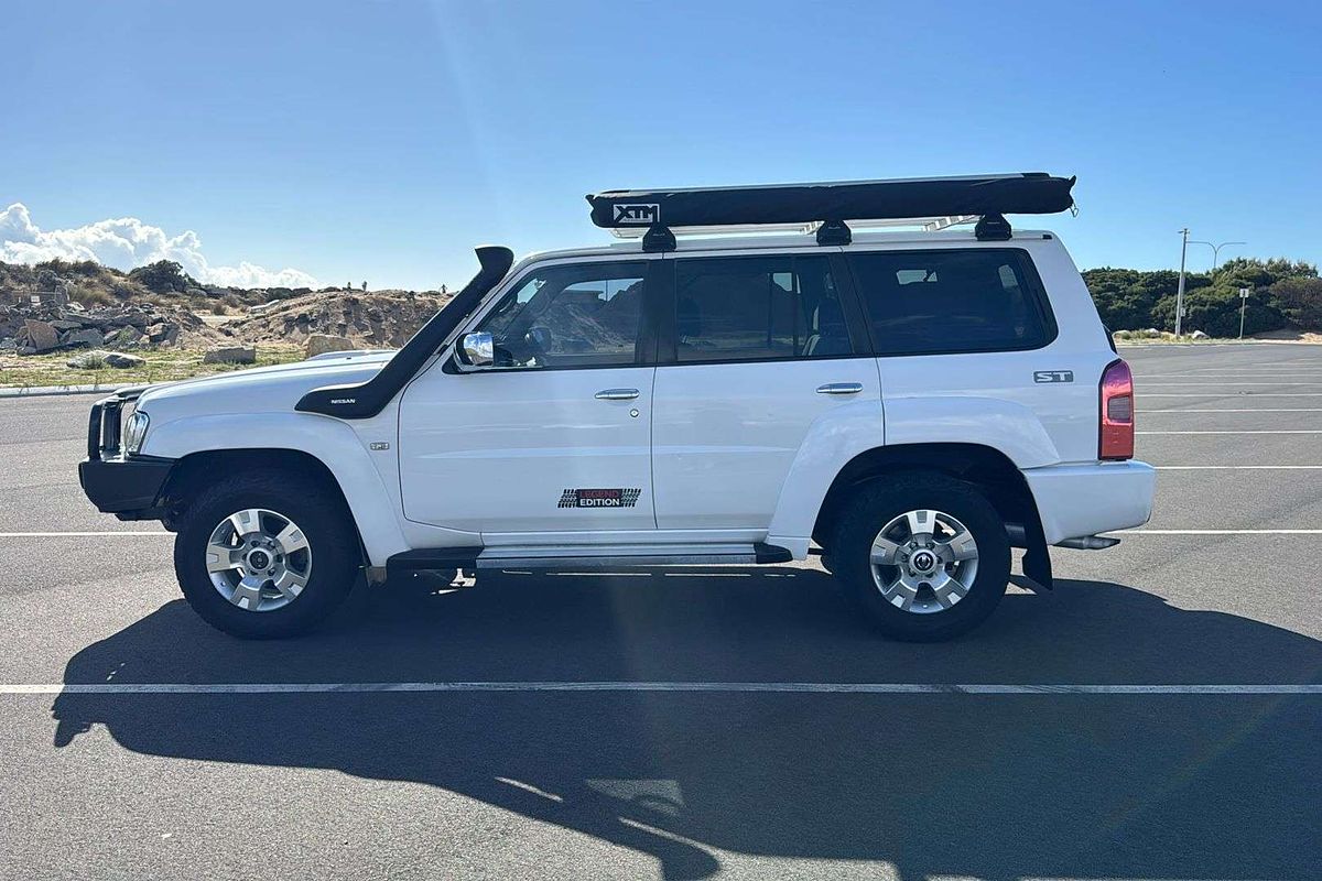 2016 Nissan Patrol Legend Edition Y61