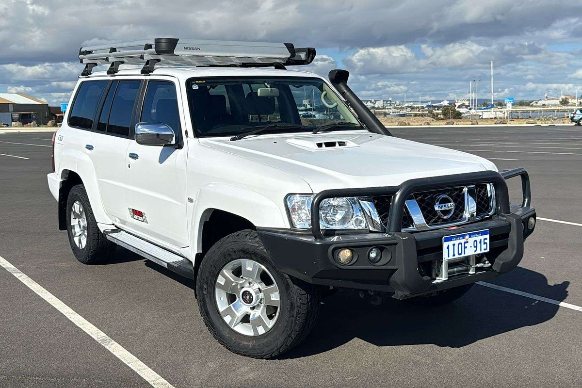 2016 Nissan Patrol Legend Edition Y61