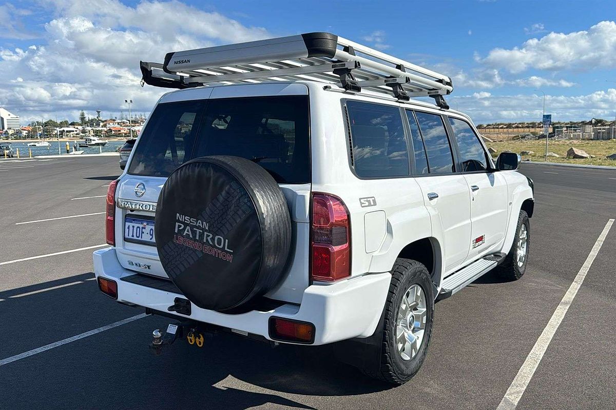 2016 Nissan Patrol Legend Edition Y61