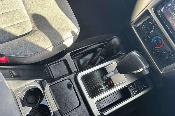 2016 Nissan Patrol Legend Edition Y61