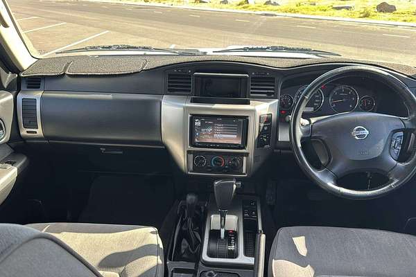 2016 Nissan Patrol Legend Edition Y61