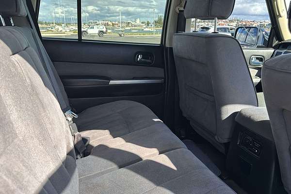 2016 Nissan Patrol Legend Edition Y61