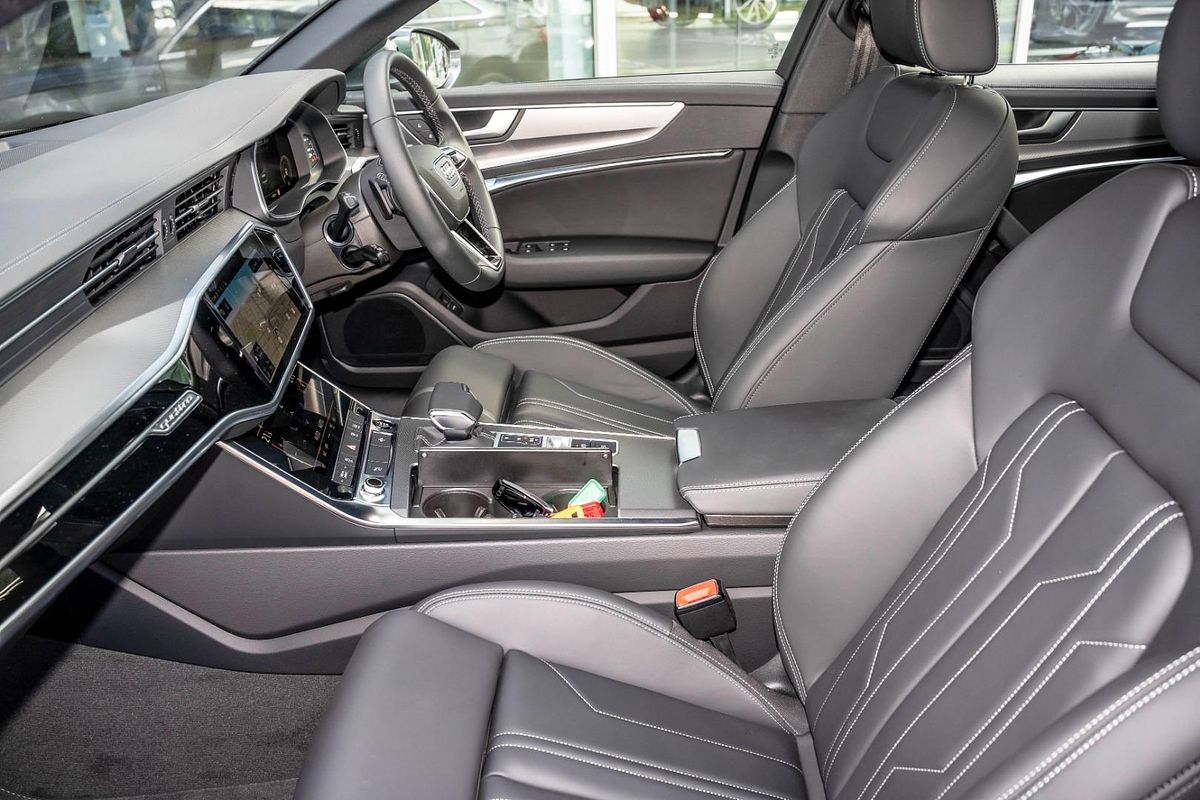 2024 Audi A6 45 TFSI S line C8