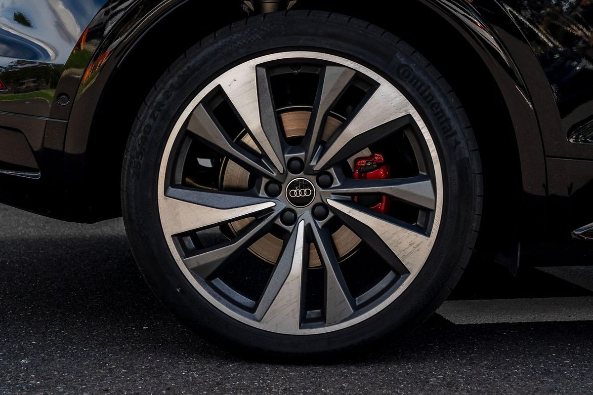 2024 Audi SQ5 TDI FY