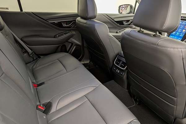 2025 Subaru Outback AWD Touring XT 6GEN