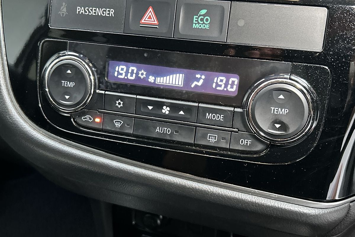 2017 Mitsubishi Outlander LS ZK