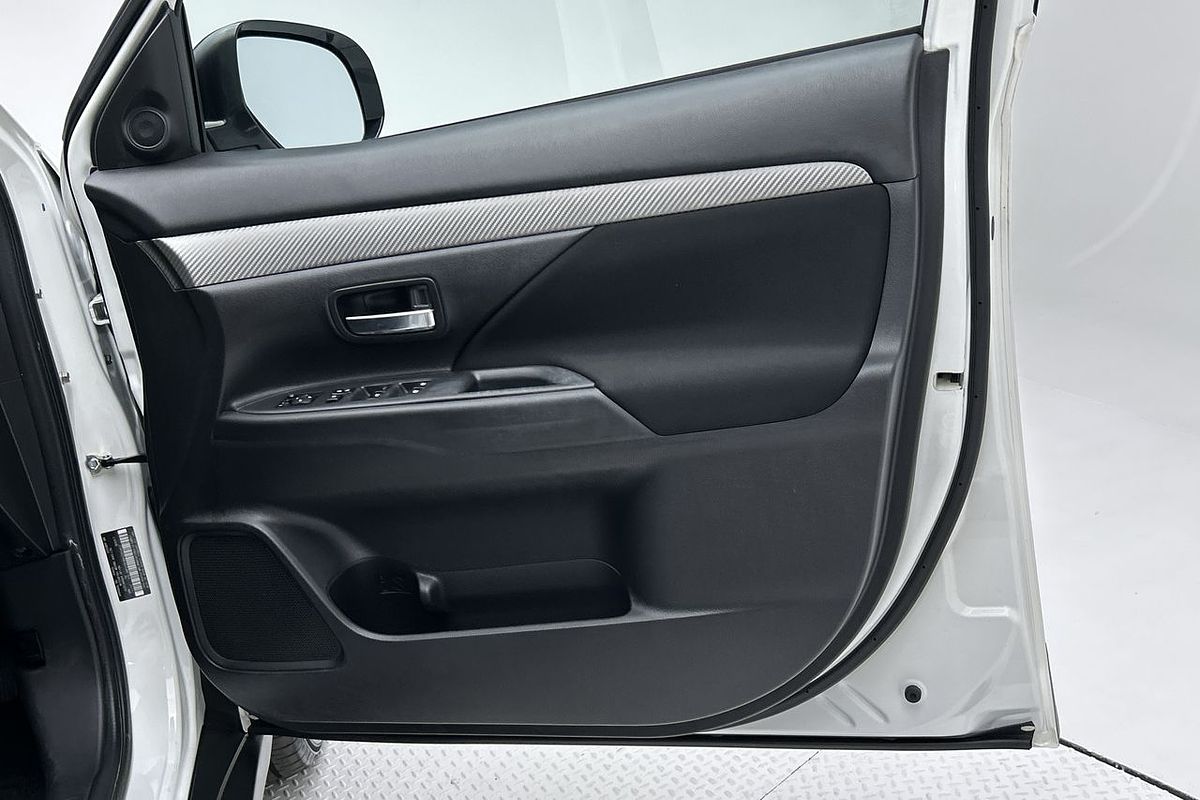 2017 Mitsubishi Outlander LS ZK