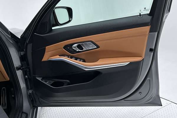 2023 BMW 3 Series 330i M Sport G20 LCI